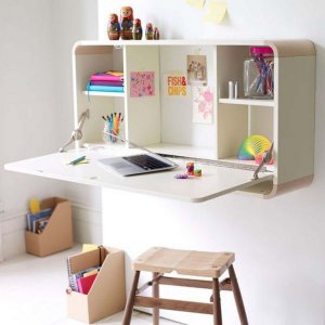 Bureau fait maison pliable